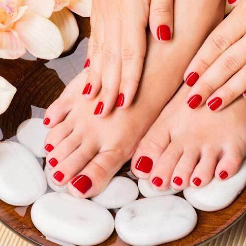 MODERN NAILS AND ORGANIC - spa pedicures